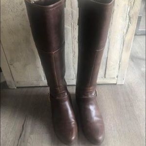 Guess riding boots,Brown. Knee high.